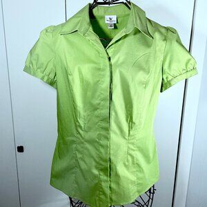 Womens Worthington Blouse Size Medium Green Cap Sleeve Career Top Stretch NEW